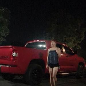 Meet your Posher, Faye